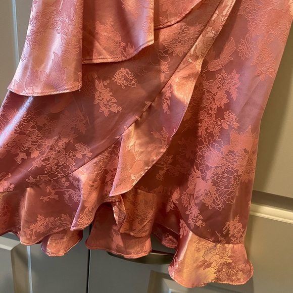 Flowy Summer Dress - Picture 4 of 4